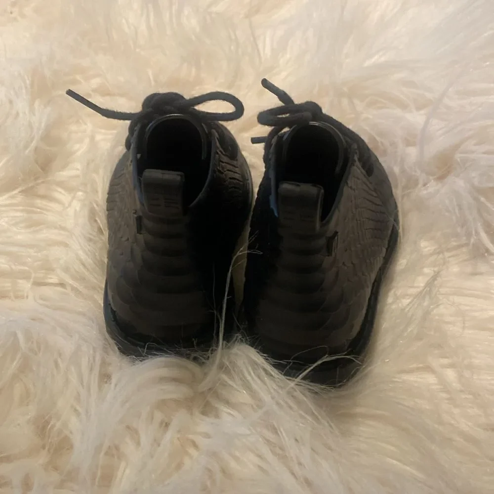 MINI MELISSA PYTHON BOOT + BAJA EAST Size 6